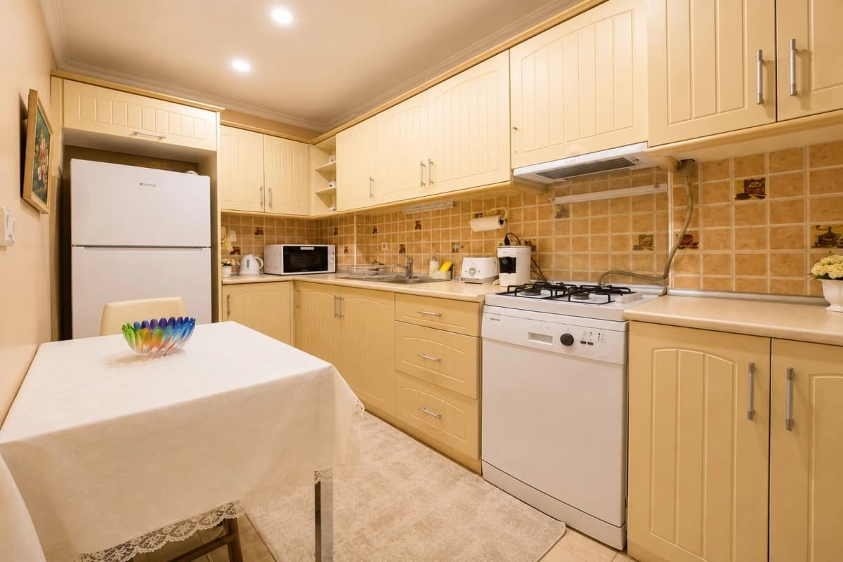 Spacious 3+1 Garden Apartment for Sale in Central Şişli, Istanbul