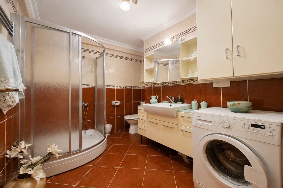 Spacious 3+1 Garden Apartment for Sale in Central Şişli, Istanbul