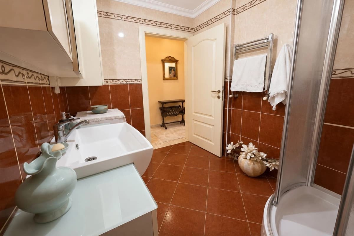 Spacious 3+1 Garden Apartment for Sale in Central Şişli, Istanbul