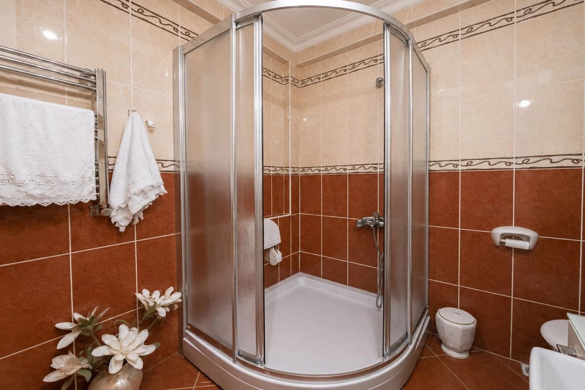 Spacious 3+1 Garden Apartment for Sale in Central Şişli, Istanbul