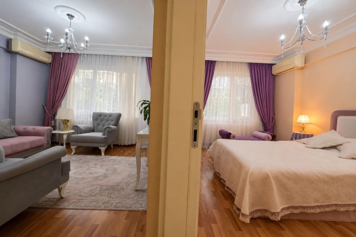 Spacious 3+1 Garden Apartment for Sale in Central Şişli, Istanbul
