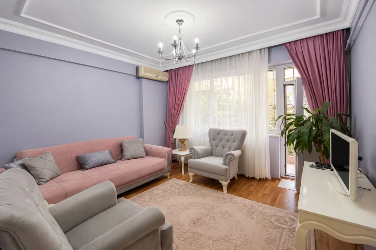 Spacious 3+1 Garden Apartment for Sale in Central Şişli, Istanbul