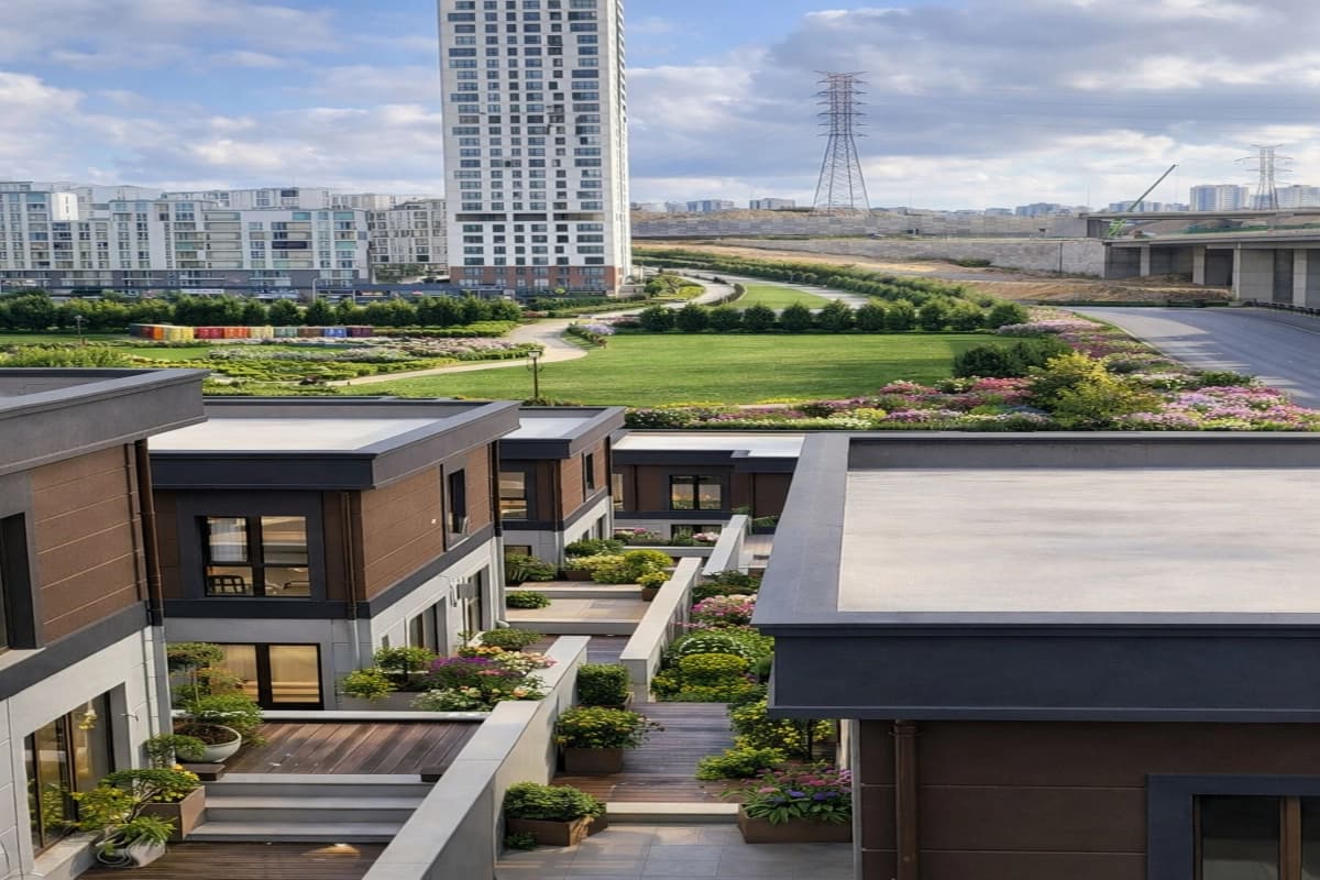 Sun City Kayaşehir – Spacious Family Apartments for Sale in Başakşehir