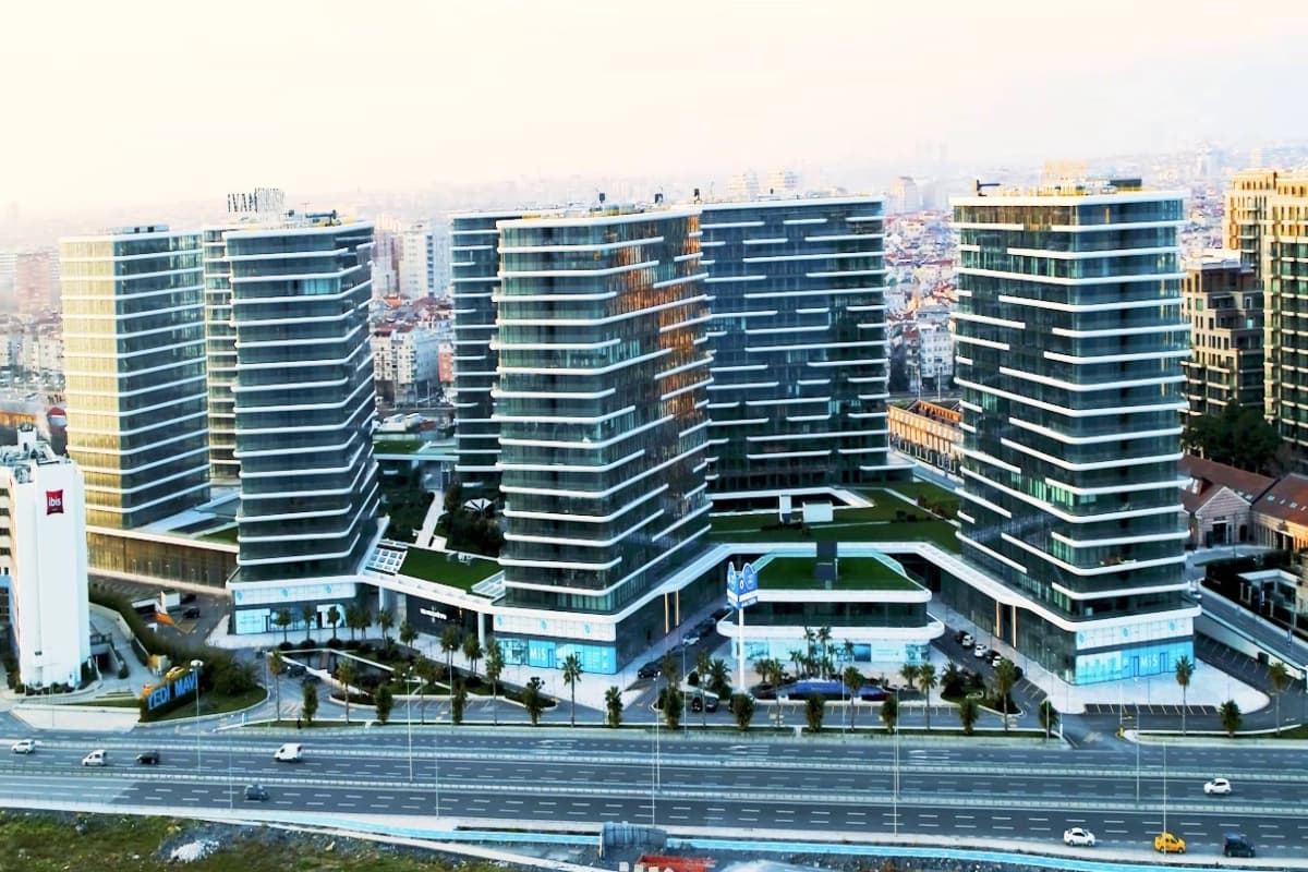 Yedi Mavi – Luxury Seafront Apartments for Sale in Zeytinburnu, Istanbul