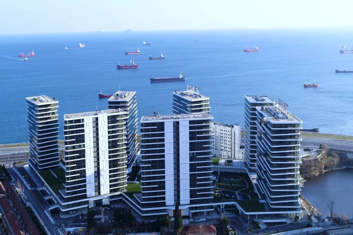 Yedi Mavi – Luxury Seafront Apartments for Sale in Zeytinburnu, Istanbul