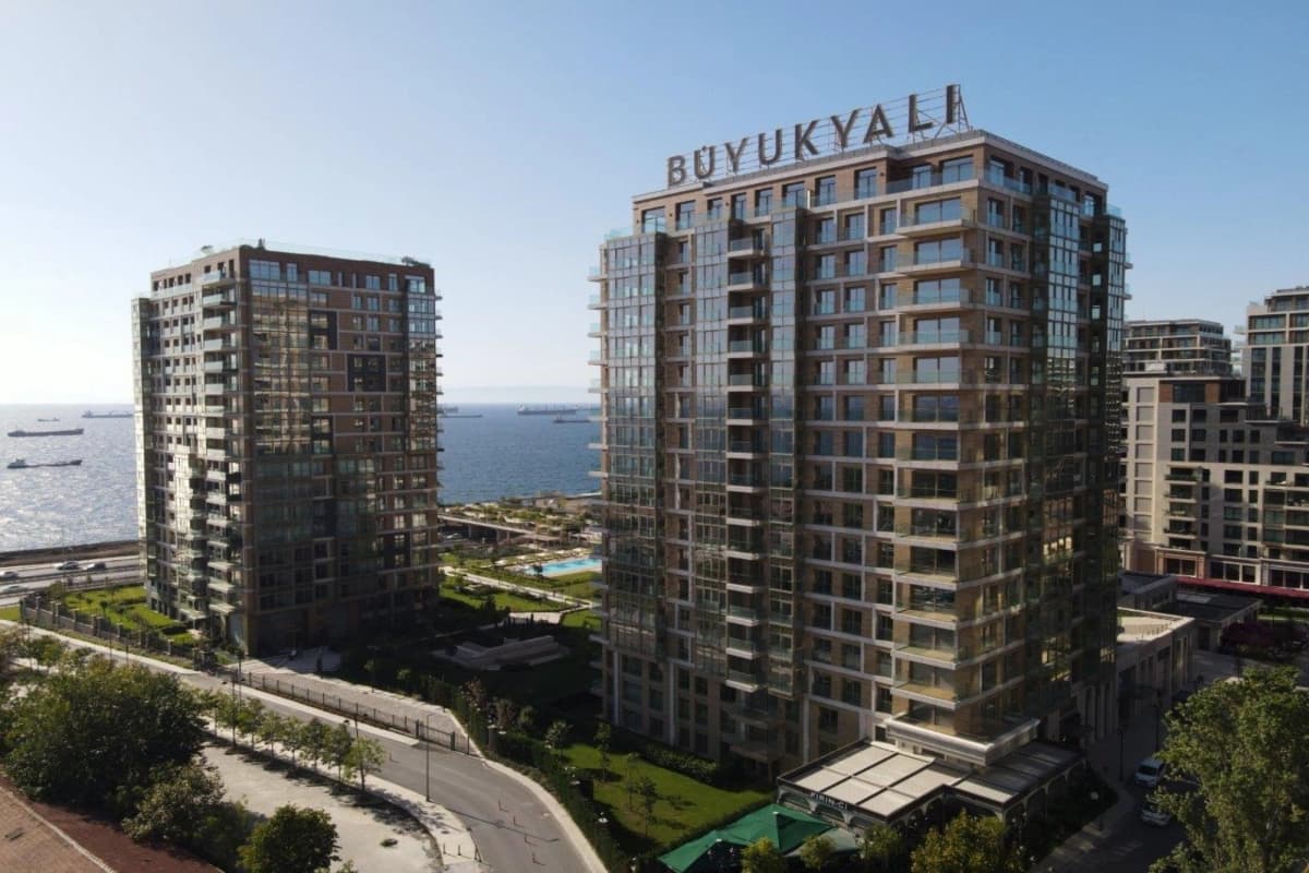 Büyükyalı Istanbul – Luxury Seafront Apartments for Sale in Zeytinburnu